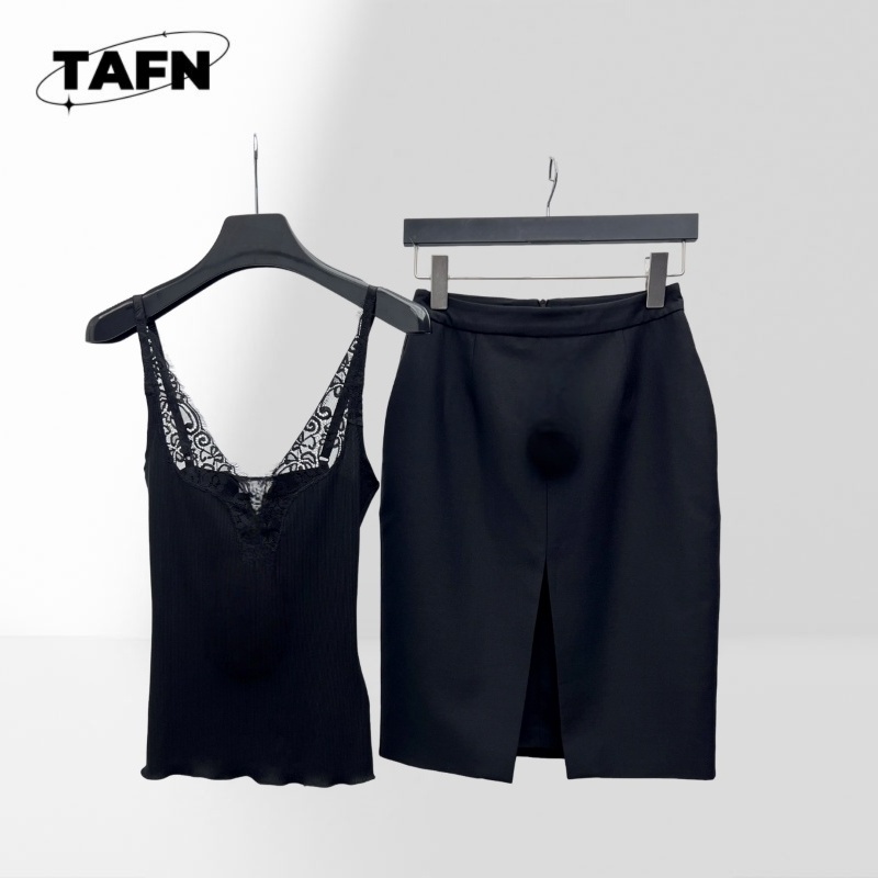 Fashion-Forward Women's Skirt  - đánh giá và giá Women'S Formal Day Wear